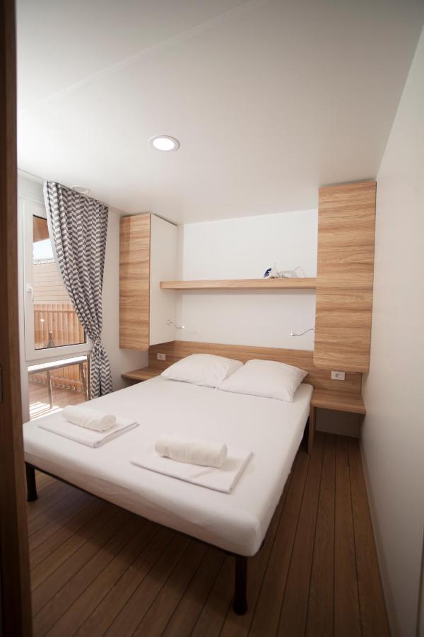 Mediteran Travel Mobile Homes In Camping Terme Catez Brežice Eksteriør bilde