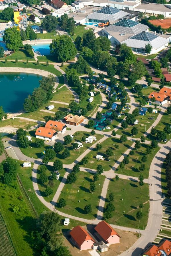 Mediteran Travel Mobile Homes In Camping Terme Catez Brežice Eksteriør bilde
