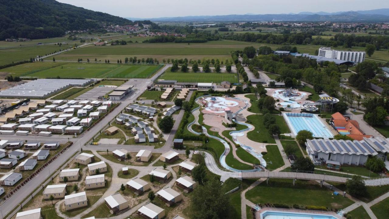 Mediteran Travel Mobile Homes In Camping Terme Catez Brežice Eksteriør bilde
