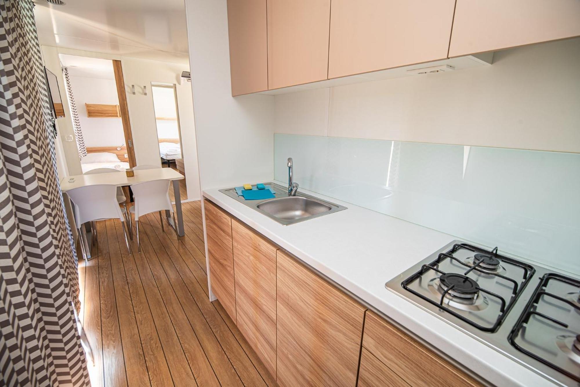 Mediteran Travel Mobile Homes In Camping Terme Catez Brežice Eksteriør bilde